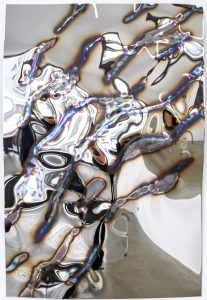 Janine-Mackenroth_little-burn-out-3_75x50_2025