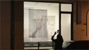 Window Watching / Gabi Schillig / aquabitArt